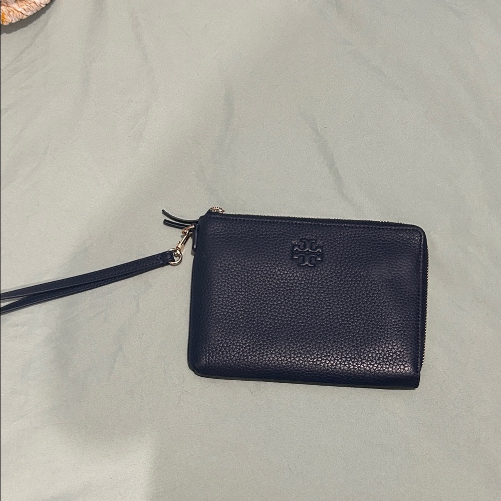 Tory Burch Navy Pebbled Leather Zip Wristlet
